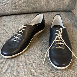 Mephisto genuine leather shoe
